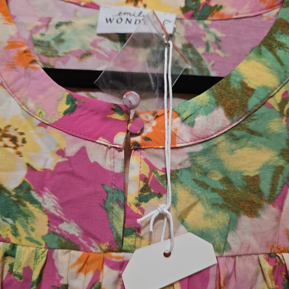 Emily Wonder Women's Floral Blouse - Pink and Green